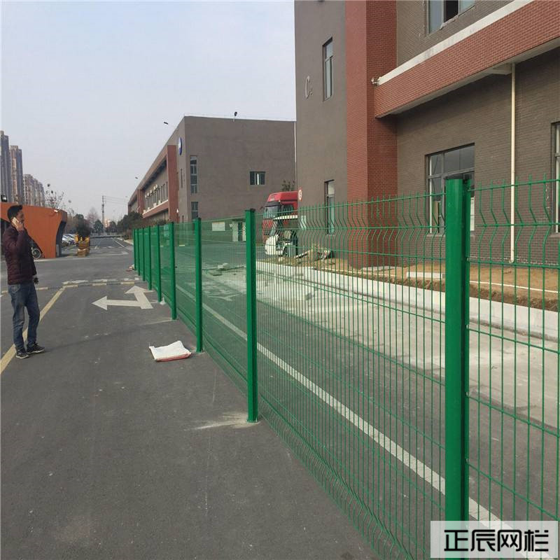 網(wǎng)狀護欄多少錢一米