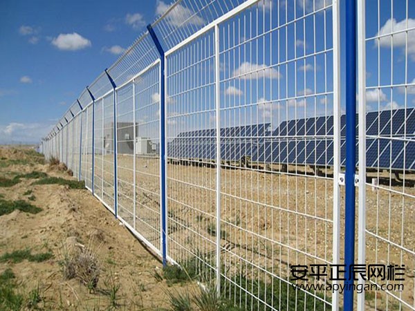 圍墻護欄鐵絲網(wǎng)報價