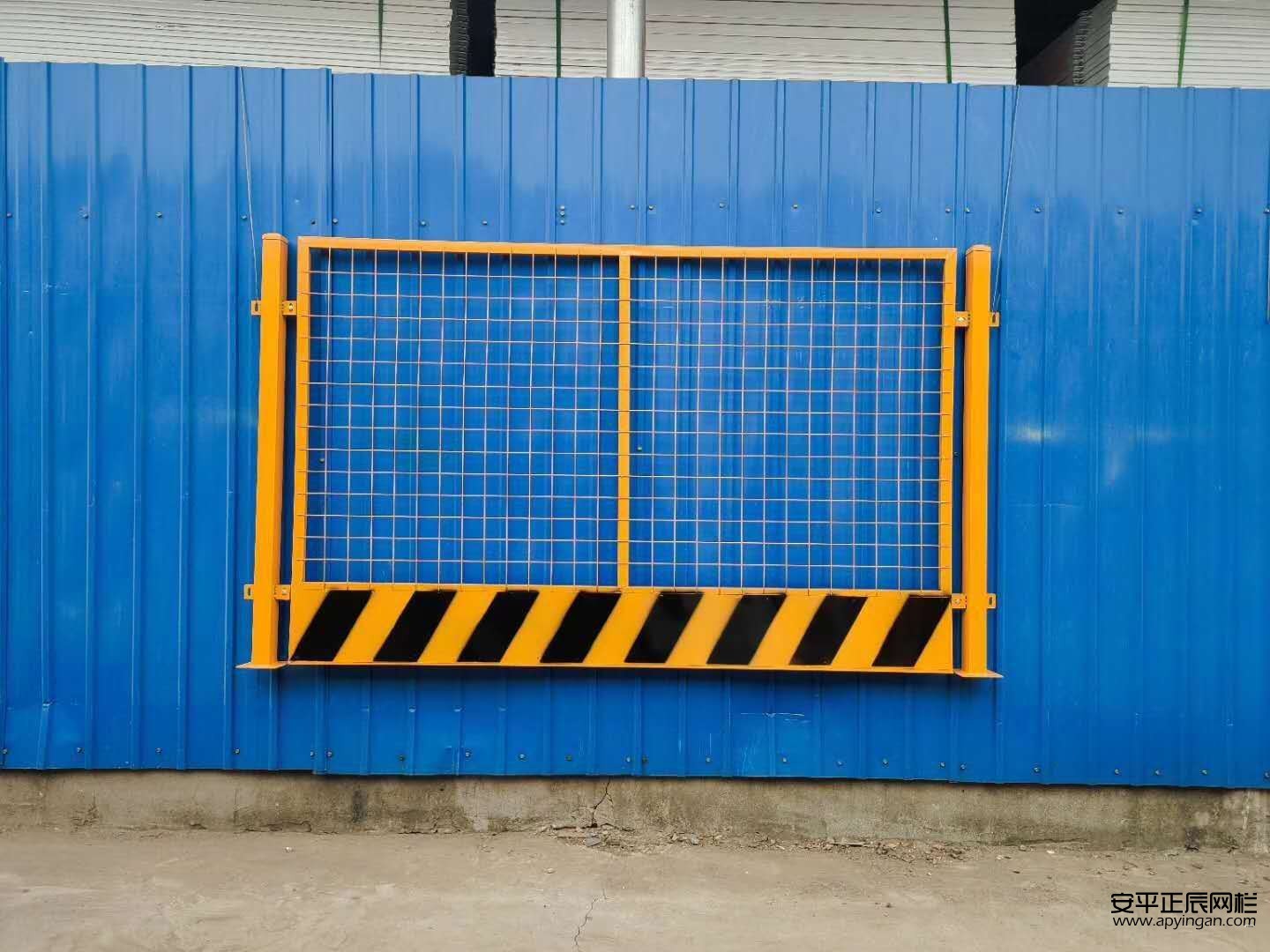 基坑護欄較新規(guī)范