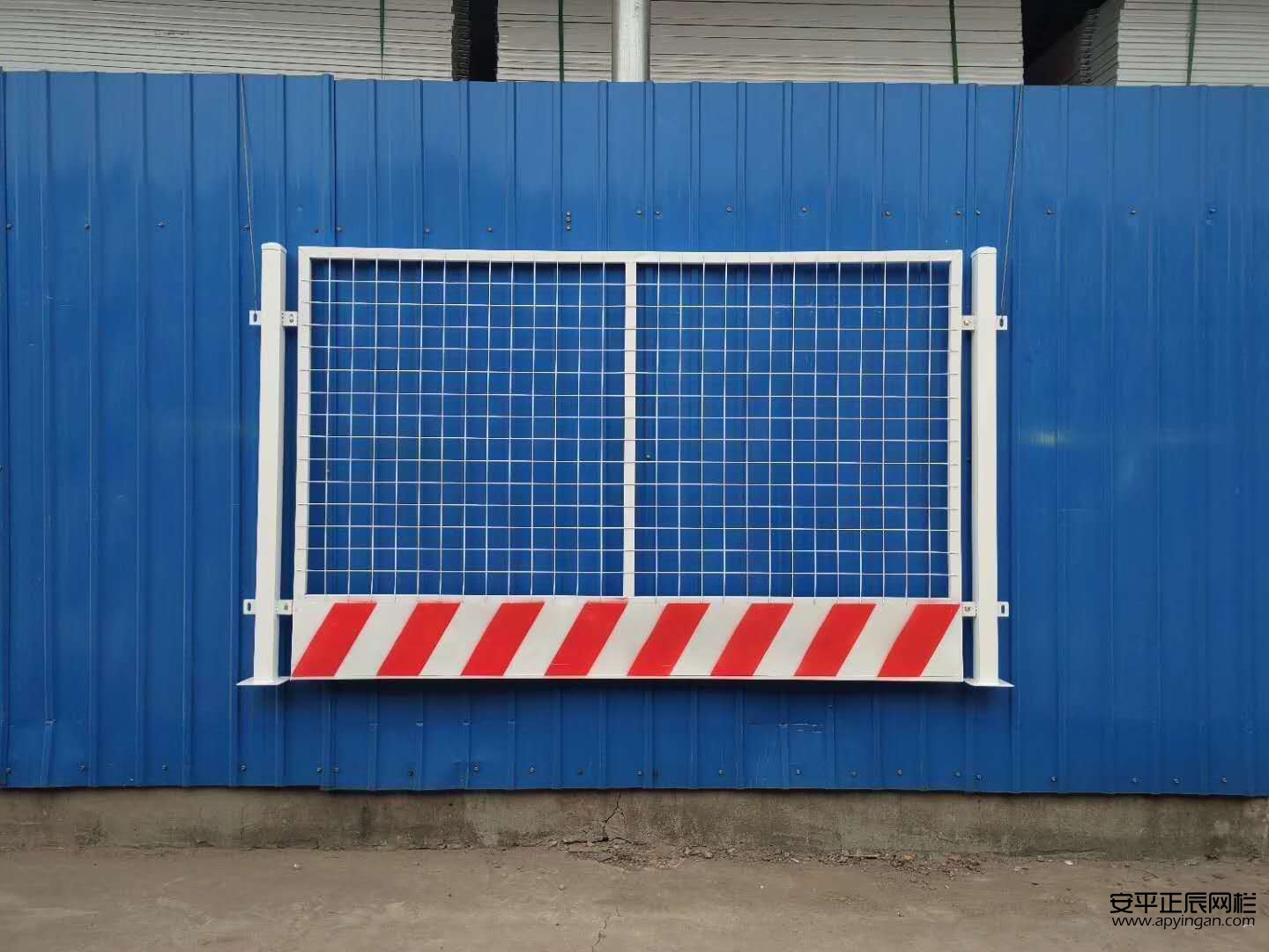 基坑護欄較新規(guī)范