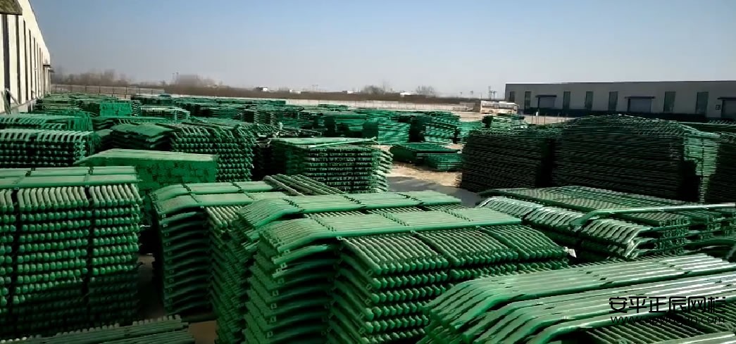 河北護(hù)欄網(wǎng)批發(fā)護(hù)欄網(wǎng)廠家 河北護(hù)欄網(wǎng)批發(fā)護(hù)欄網(wǎng)廠家