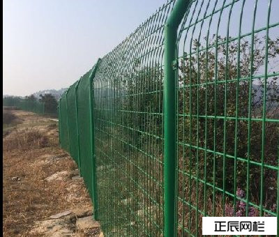 林場護(hù)欄網(wǎng)廠家