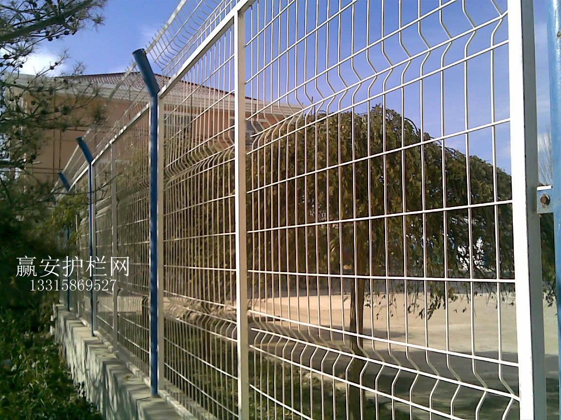 折彎護欄網(wǎng)