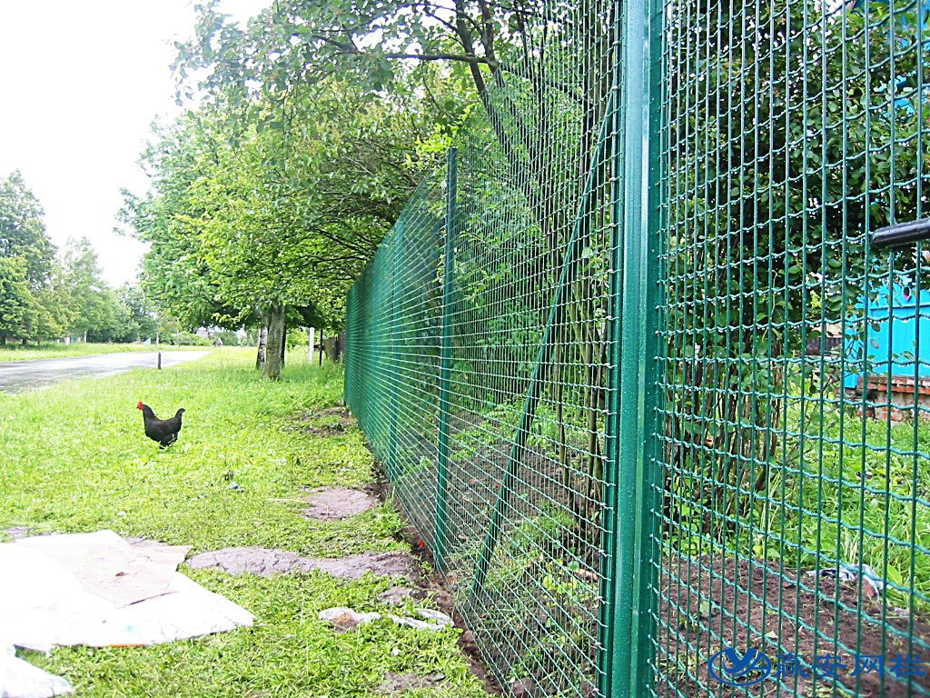 波浪護(hù)欄網(wǎng)