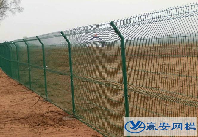 雙邊公路護(hù)欄網(wǎng)