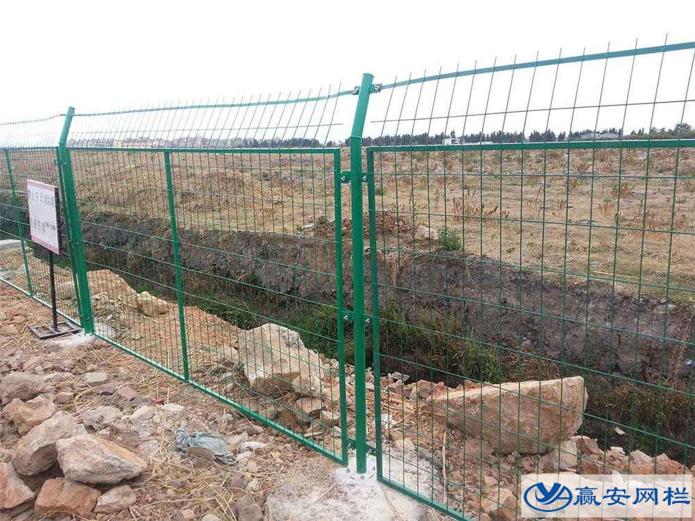 護(hù)欄網(wǎng)工程