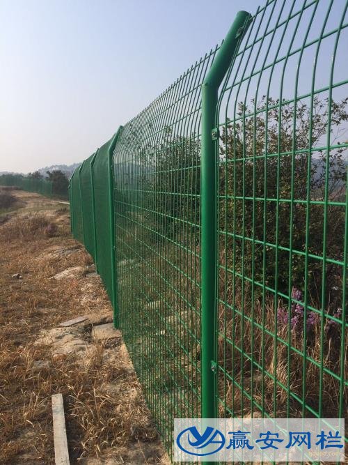 林場(chǎng)護(hù)欄網(wǎng)