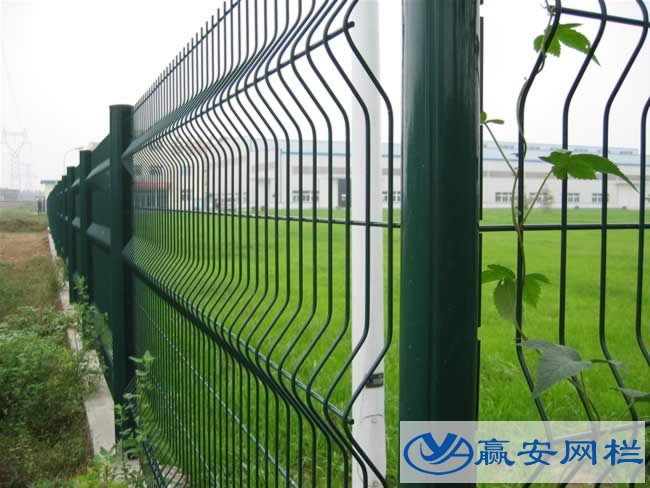 折彎護(hù)欄網(wǎng)