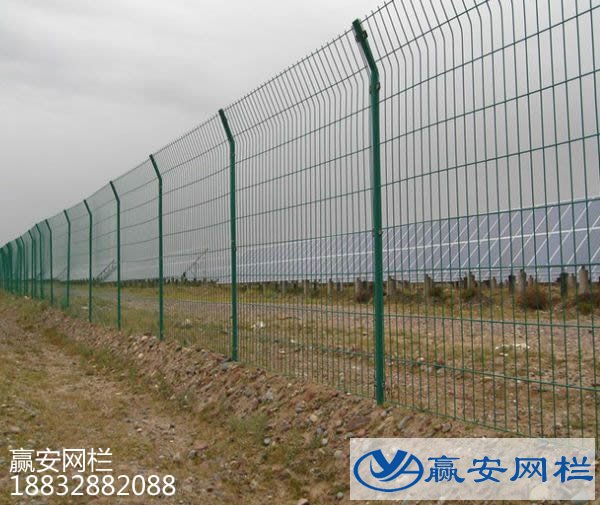 太陽能光伏電站隔離網(wǎng)