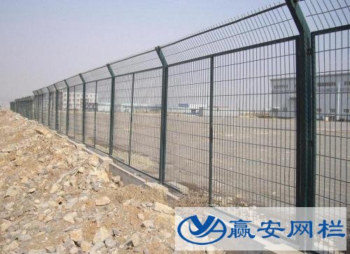 公路框架護(hù)欄網(wǎng)