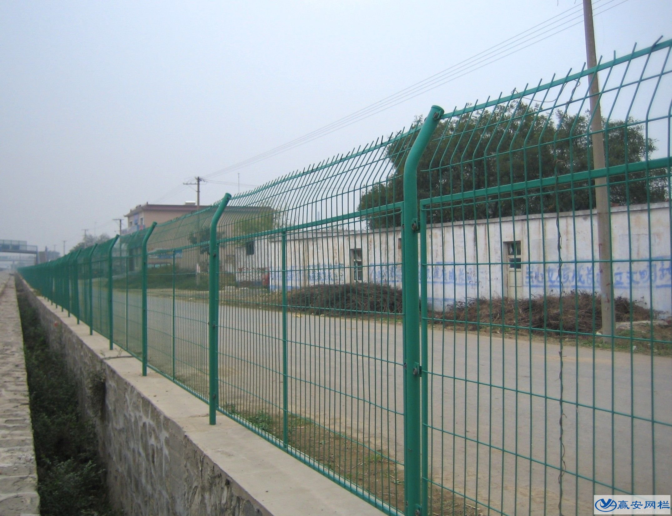 框架公路護(hù)欄網(wǎng)