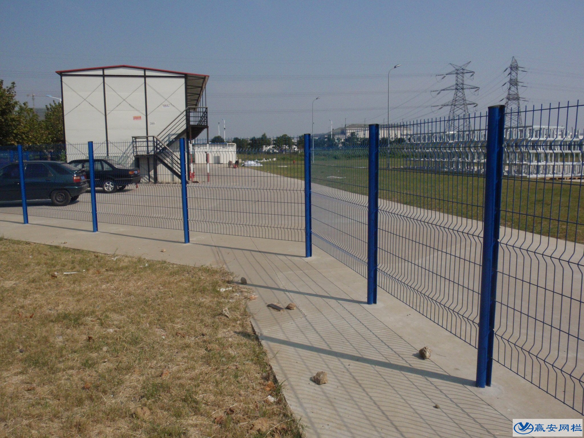 鐵絲護欄網(wǎng)