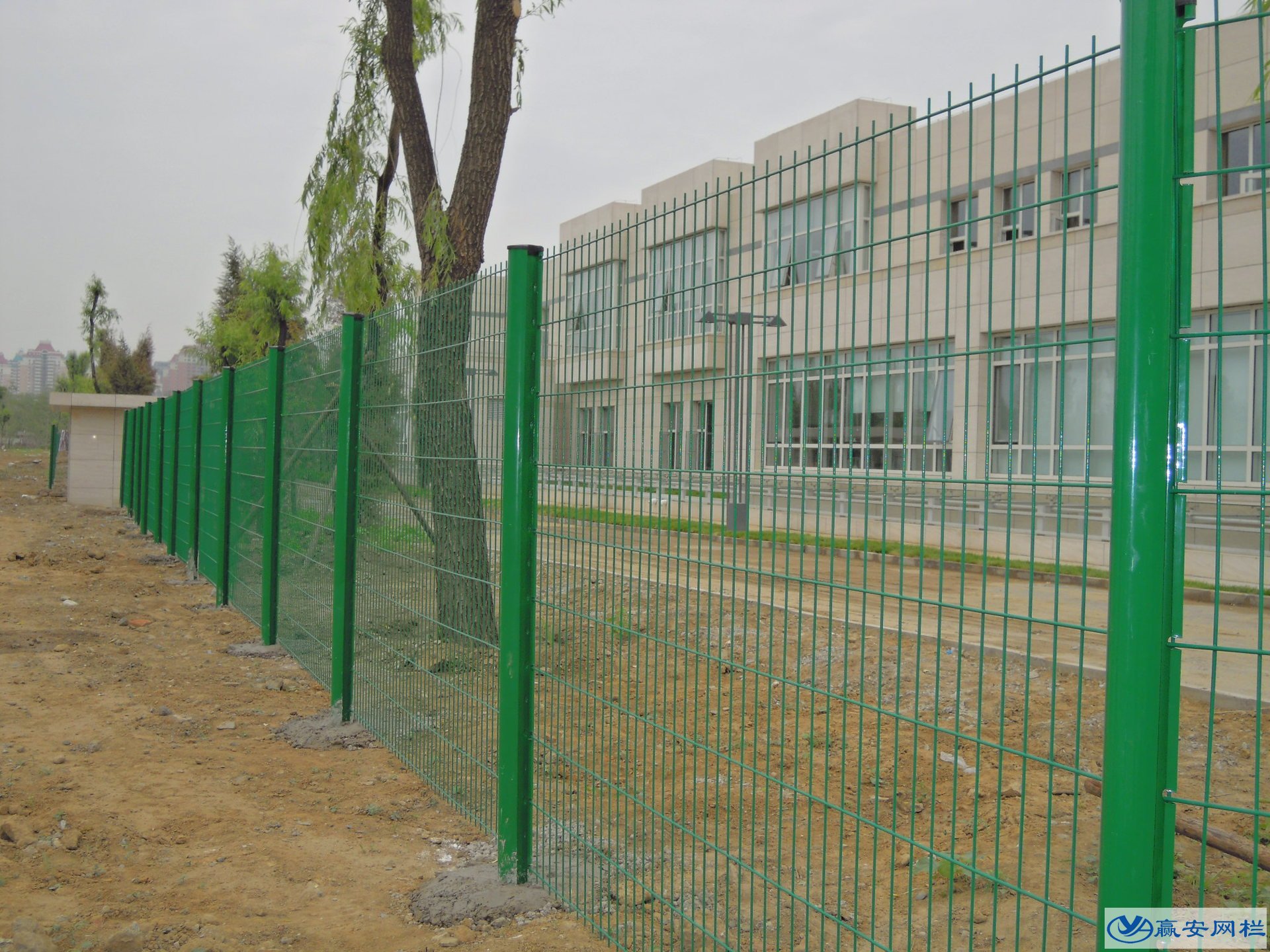 公路護欄網(wǎng)價格