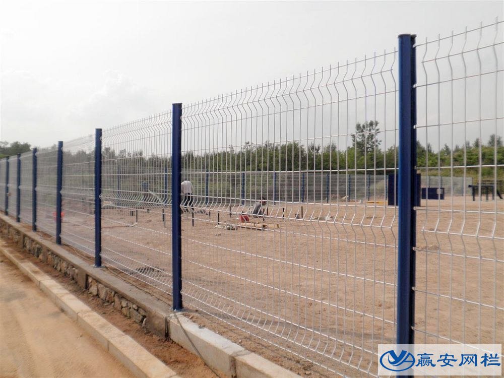 鐵絲圍欄網(wǎng)