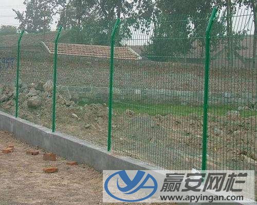 小區(qū)護欄網(wǎng)