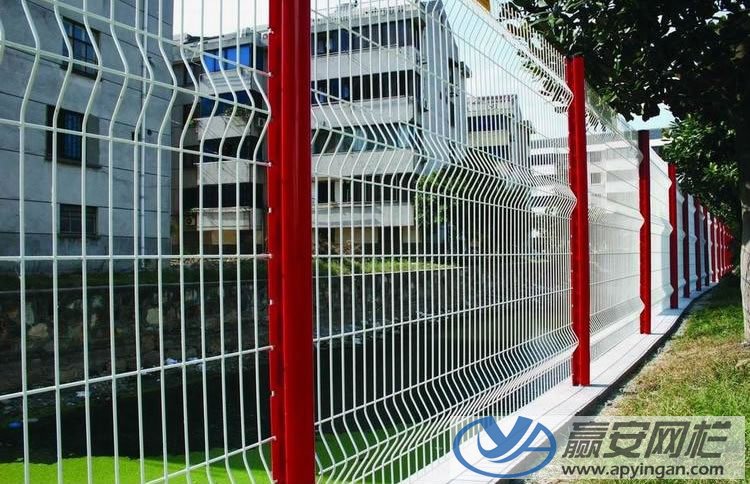 小區(qū)護欄網(wǎng)
