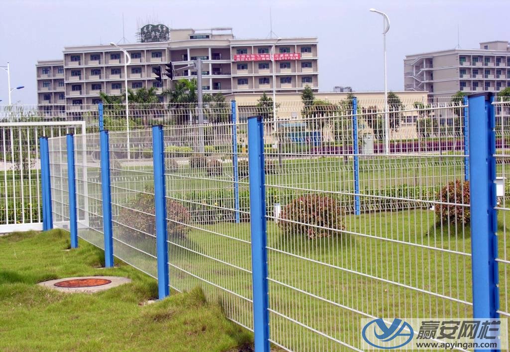 桃型柱護(hù)欄網(wǎng)