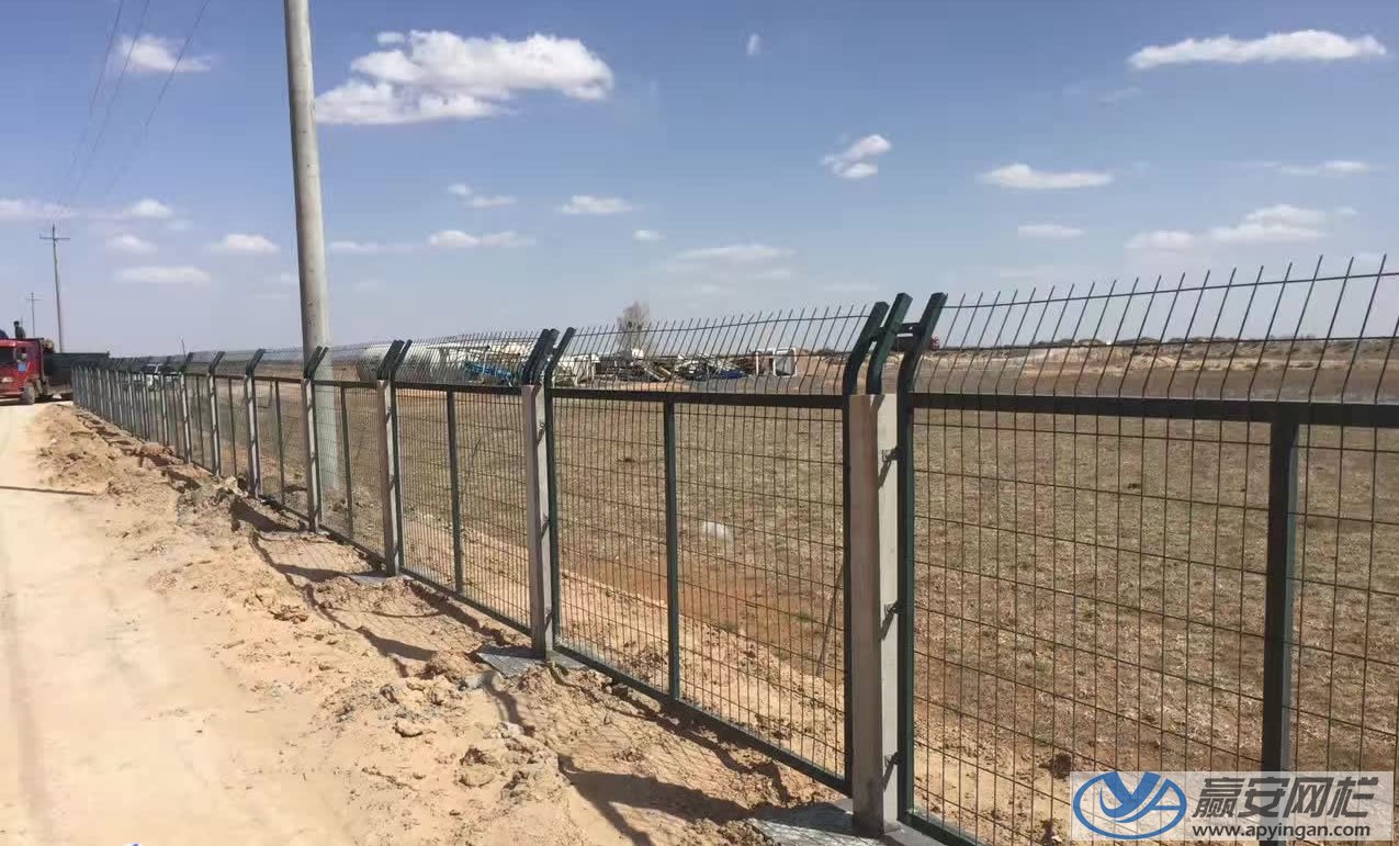 鐵路護(hù)欄網(wǎng) 鐵路護(hù)欄網(wǎng)