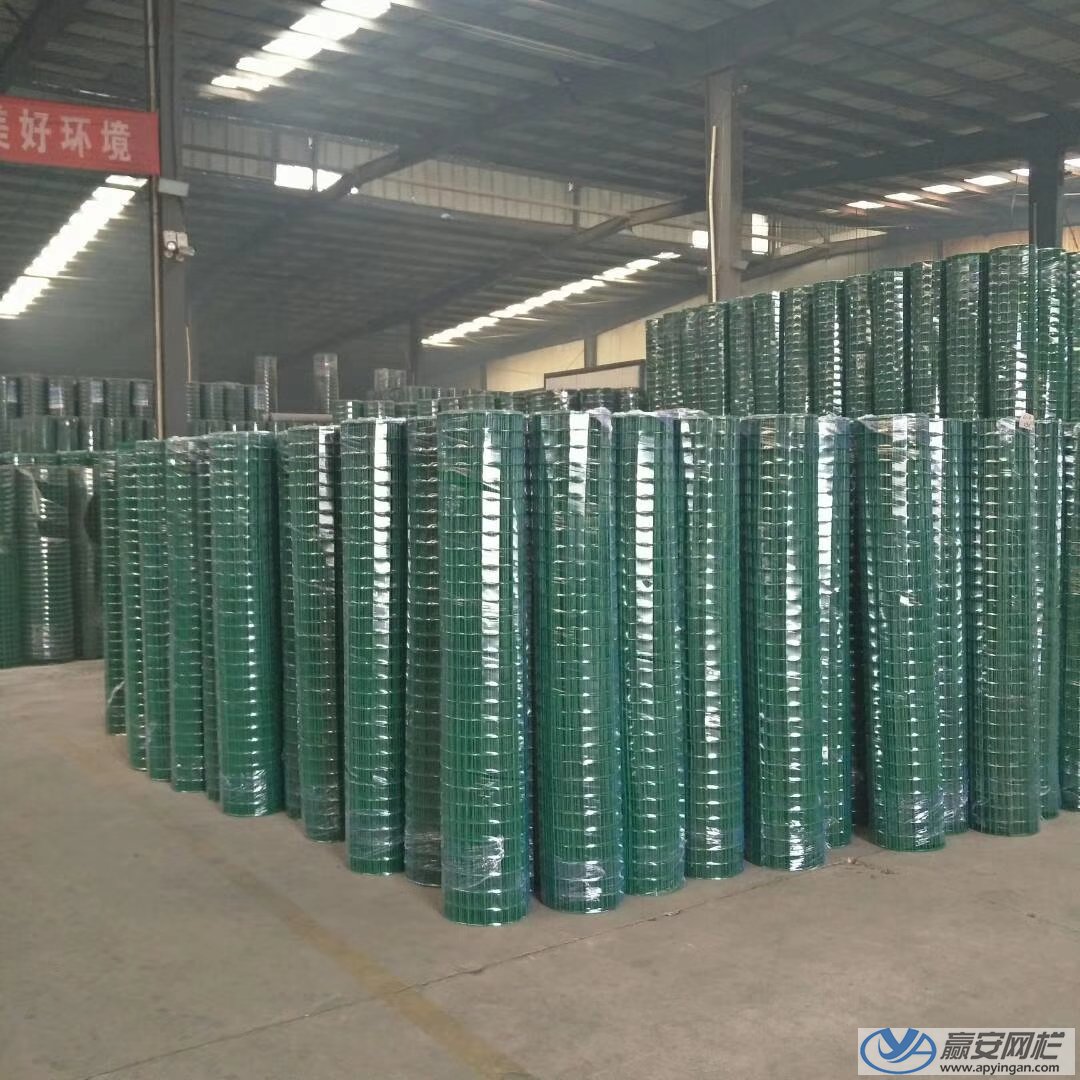 荷蘭網(wǎng)式圈地鐵絲圍欄網(wǎng) 圈地鐵絲圍欄網(wǎng)