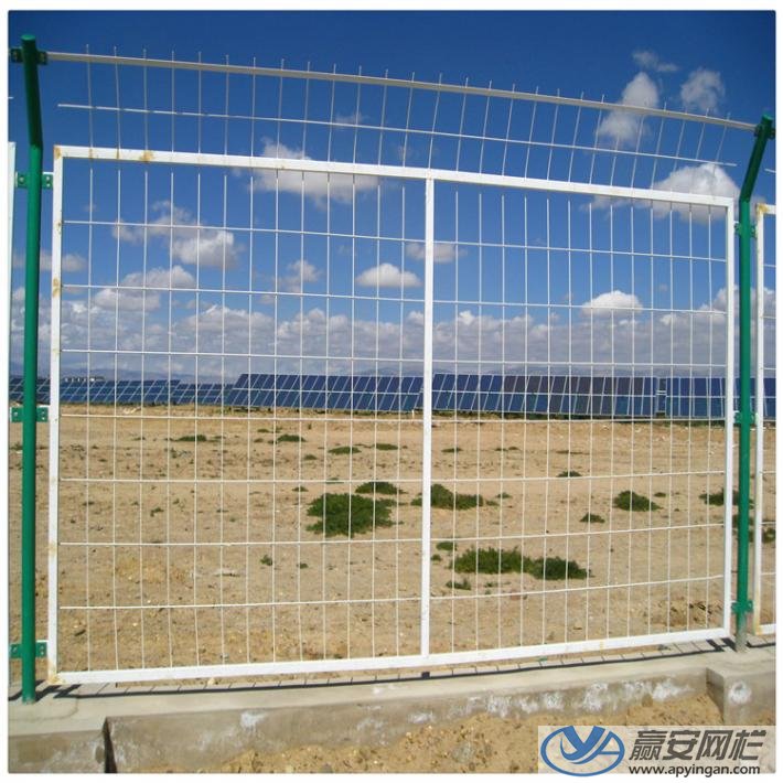 框架護(hù)欄網(wǎng)式鐵絲網(wǎng)圍欄 鐵絲網(wǎng)圍欄