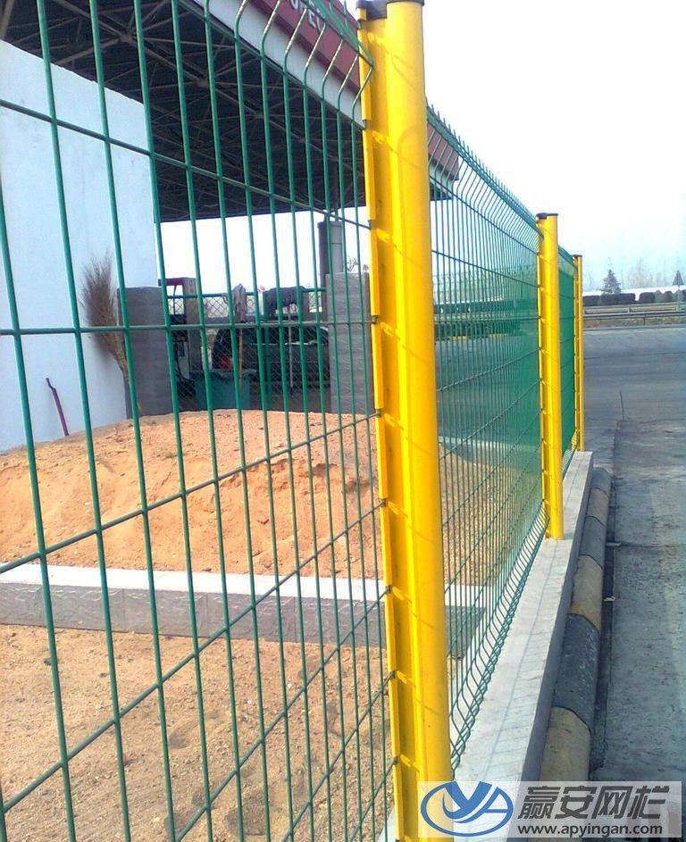 網(wǎng)格圈地護(hù)欄圍欄 圈地護(hù)欄圍欄