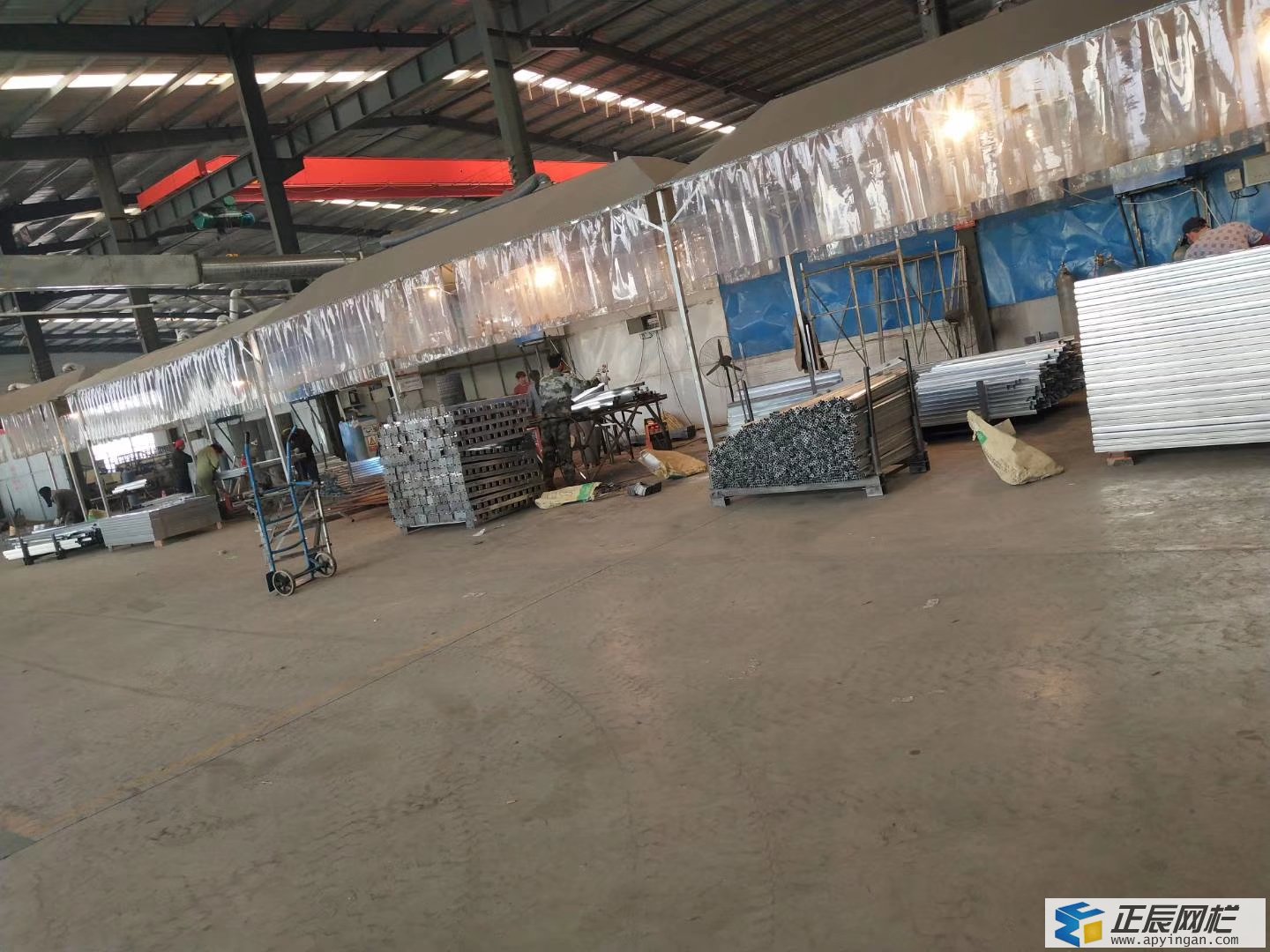 工地基坑安全護(hù)欄網(wǎng)