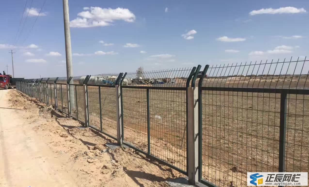 鐵路線路防護(hù)柵欄