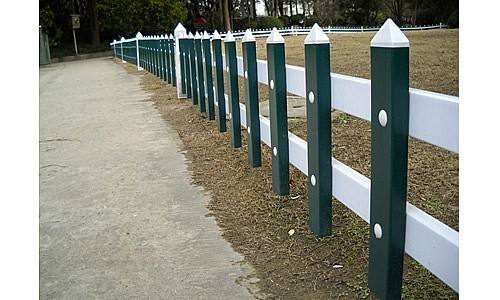 草坪護(hù)欄