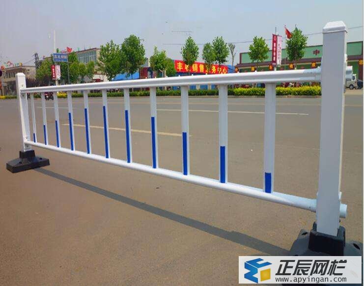 市政道路護(hù)欄