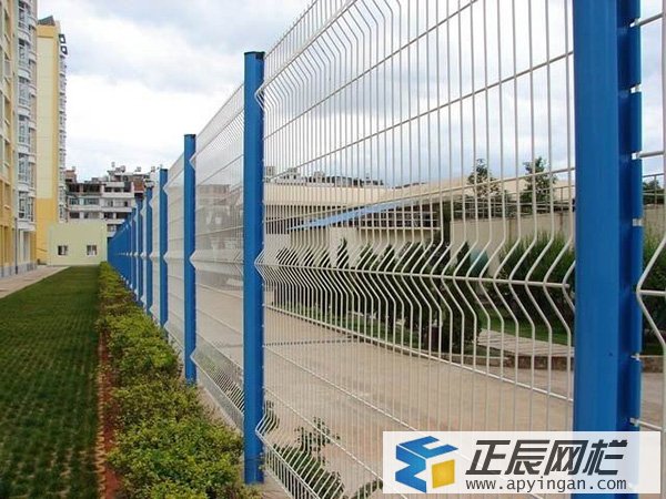 別墅圍墻護(hù)欄