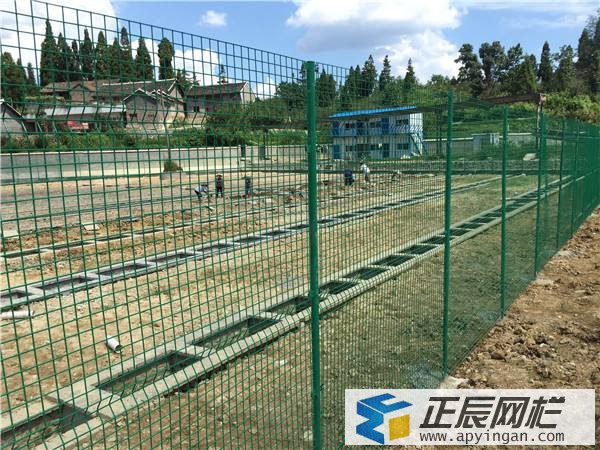 護(hù)欄網(wǎng)