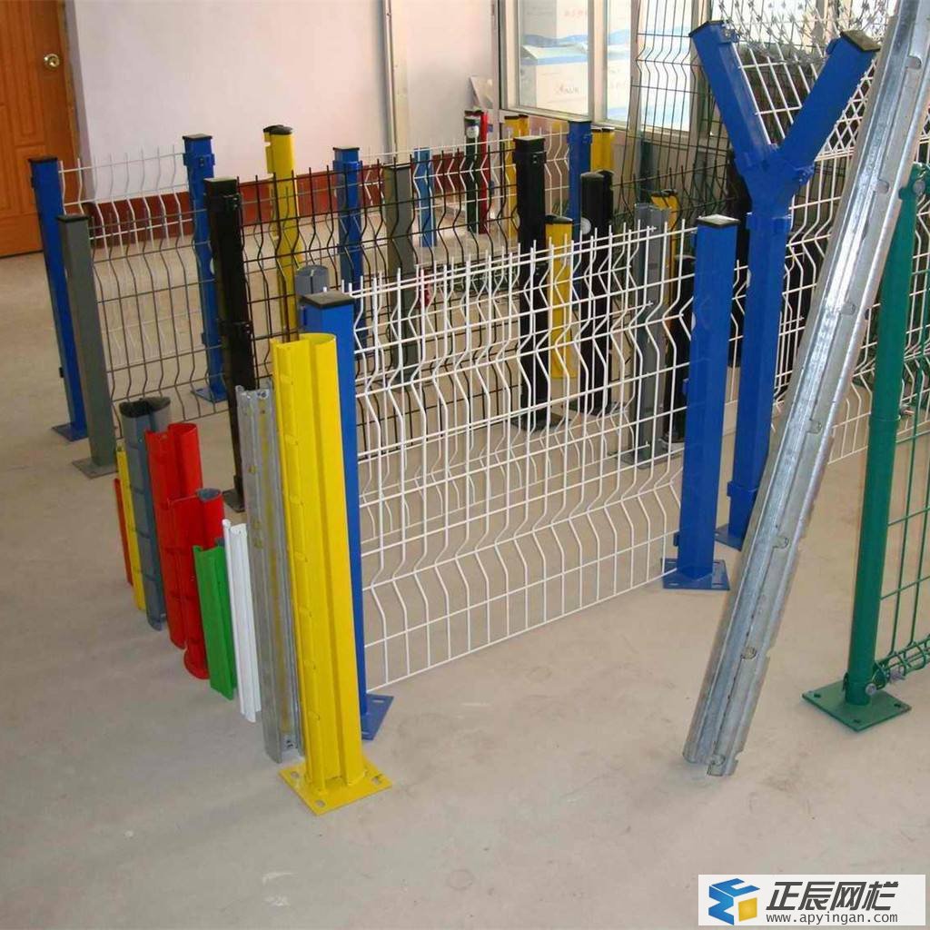 桃型柱護(hù)欄網(wǎng)