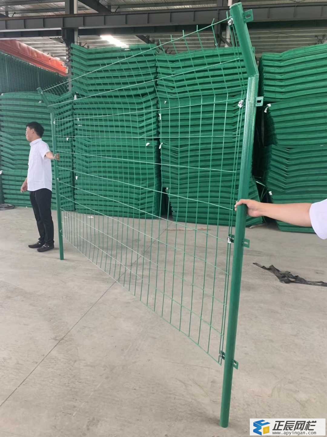 雙邊絲護欄網(wǎng) 高速公路護欄網(wǎng)