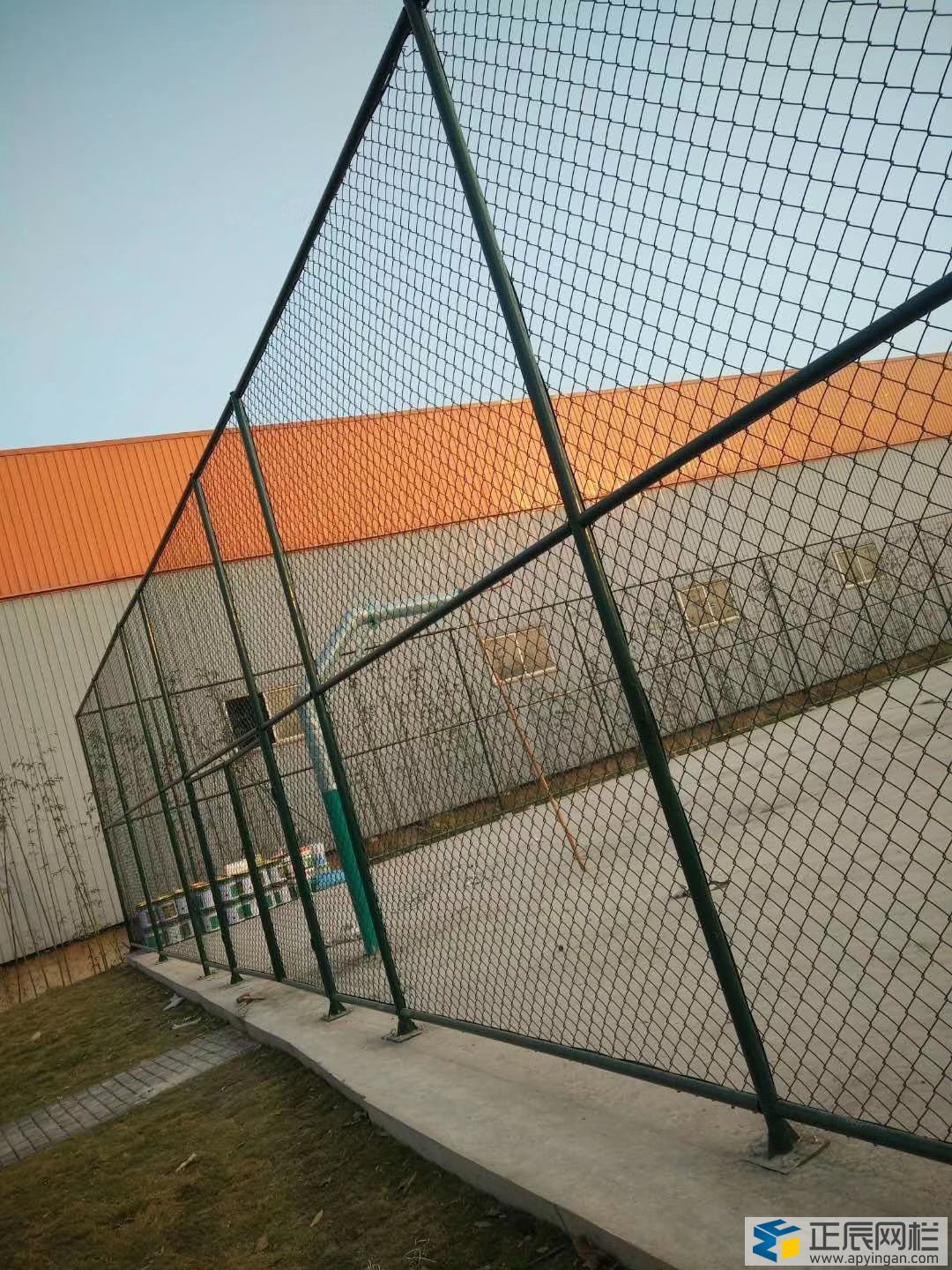 籃球場圍網(wǎng)