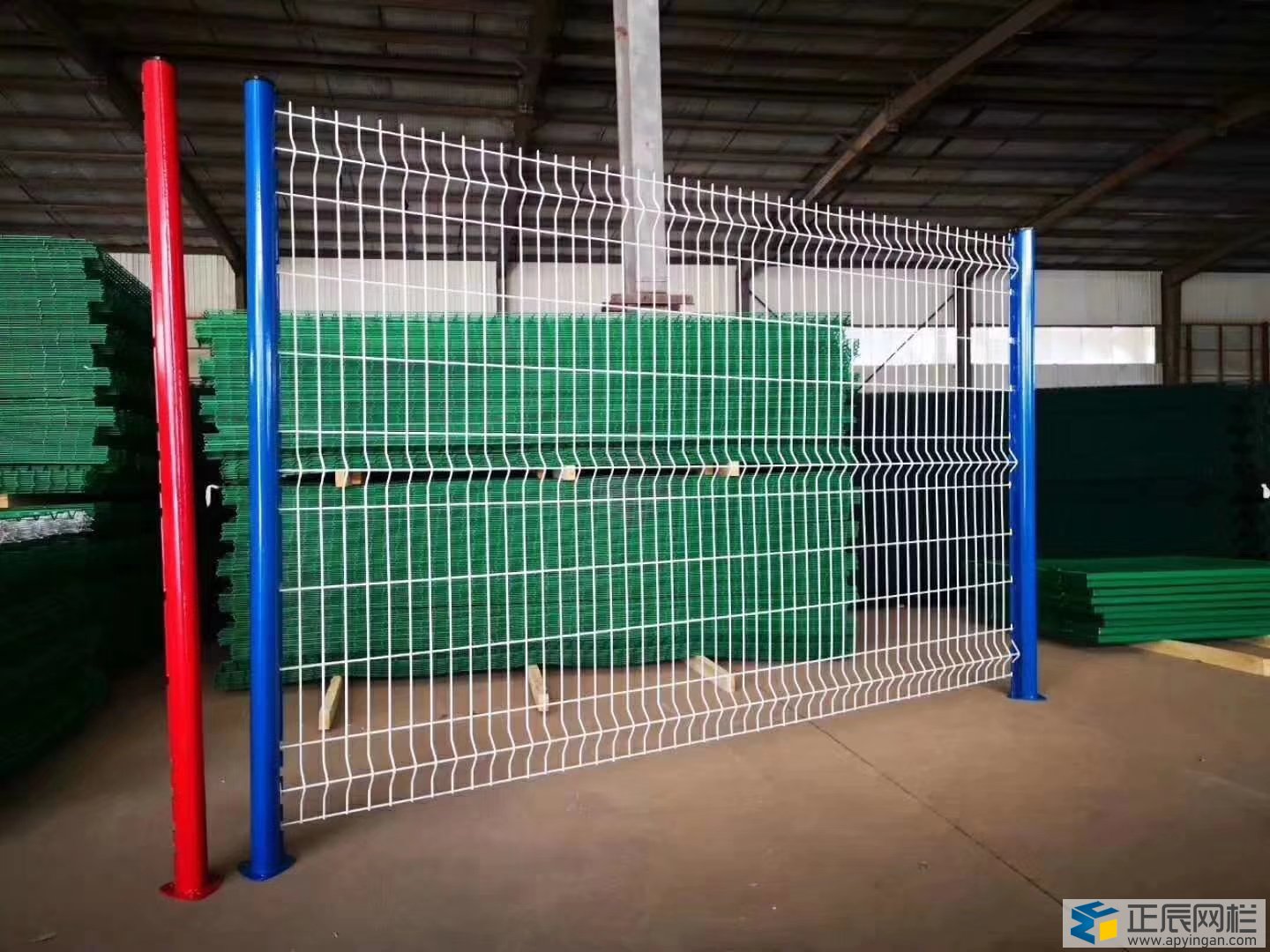 護(hù)欄網(wǎng)多少錢1平方