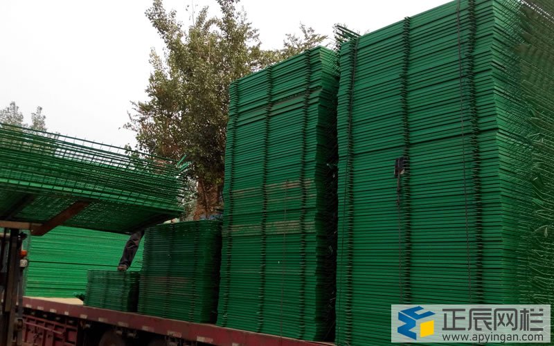 護欄網(wǎng)購銷合同