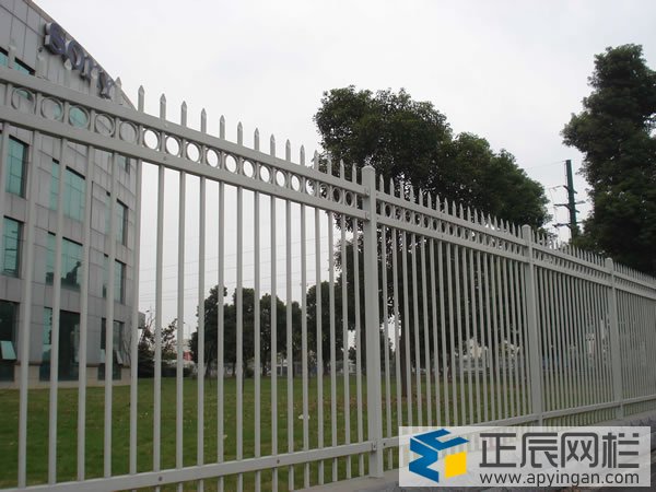 圍墻護(hù)欄