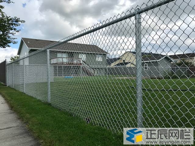 金屬護欄網(wǎng)的分類