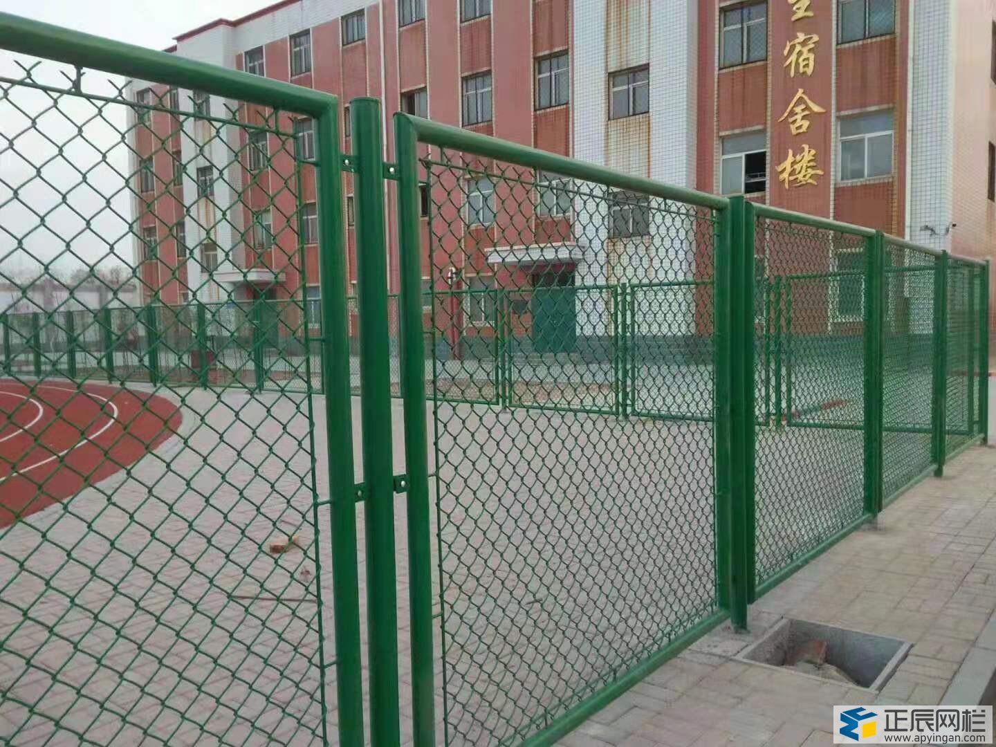 球場框架護(hù)欄網(wǎng)圖片