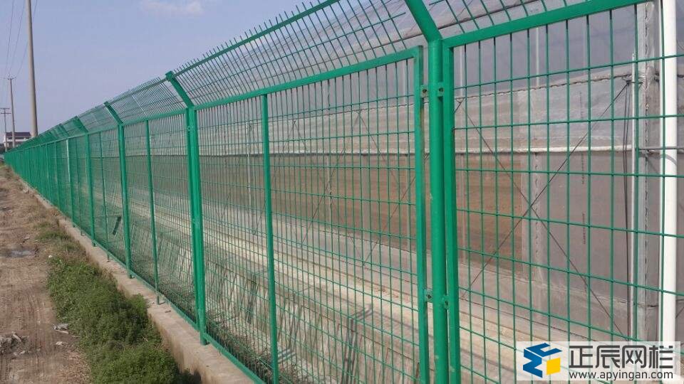 圍欄網(wǎng)片價(jià)格