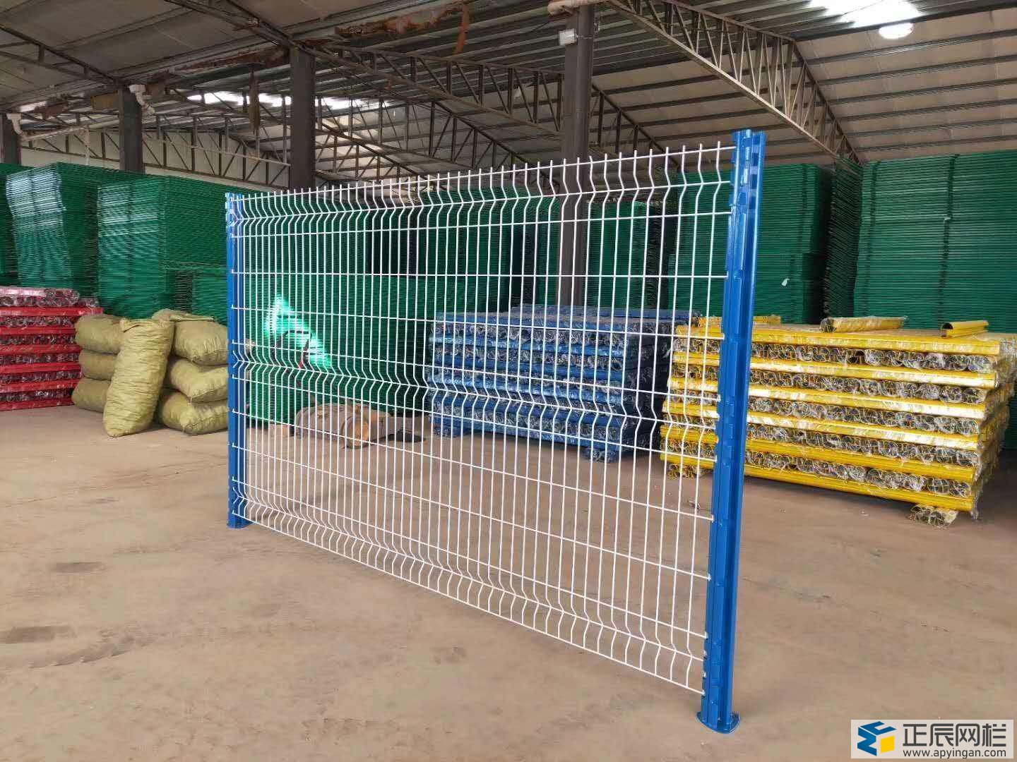 選擇護(hù)欄網(wǎng)是一件不容易的事情