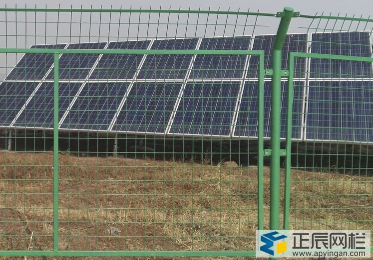光伏電站隔離護(hù)欄網(wǎng)