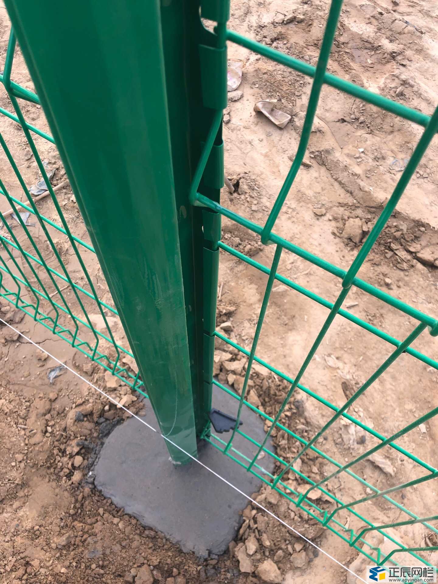 護(hù)欄網(wǎng)施工方案