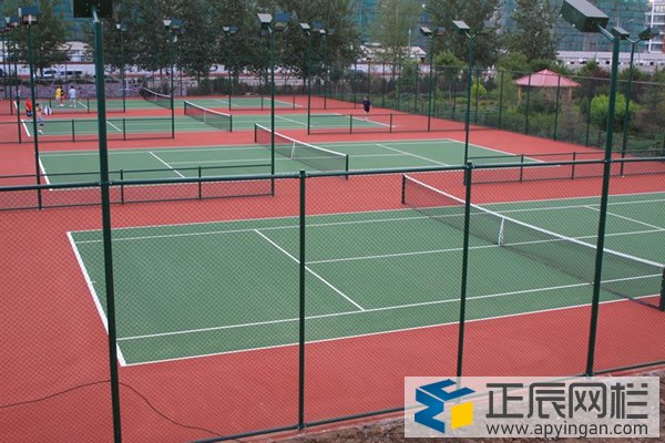 籃球場圍網(wǎng)的標準尺寸