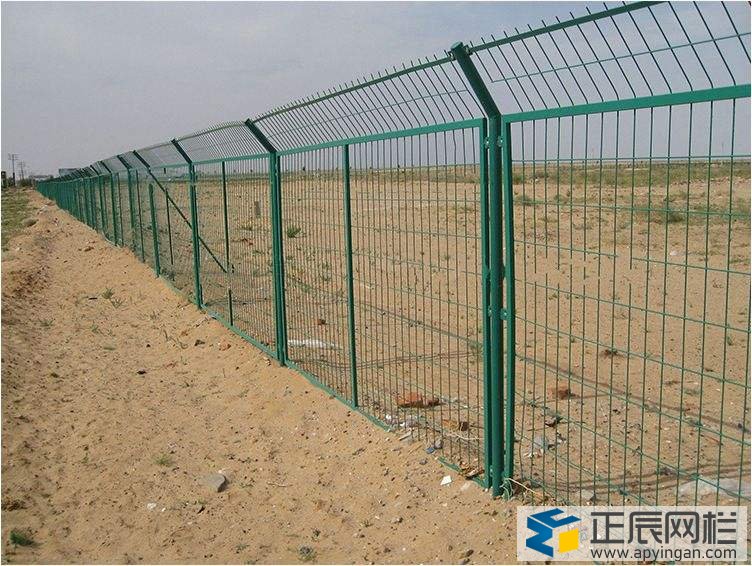 公路隔離柵護欄網(wǎng)