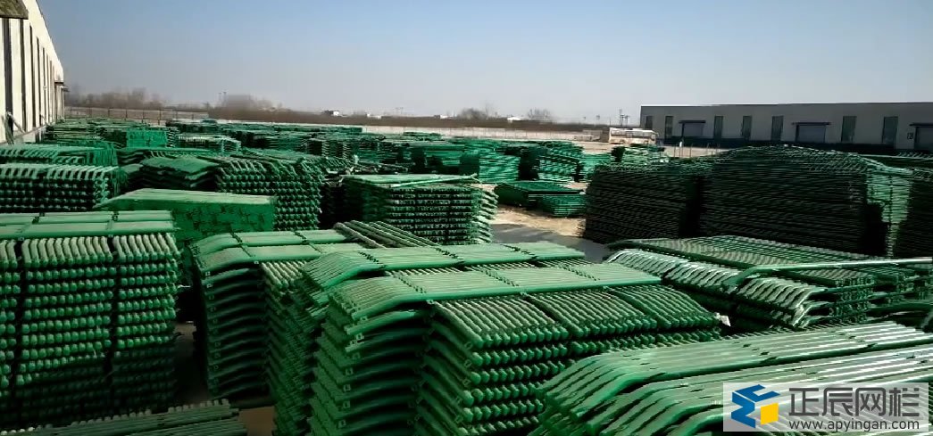 護(hù)欄網(wǎng)廠商