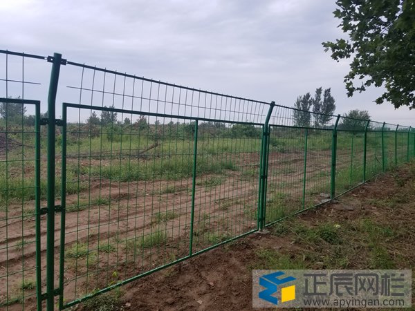 框架護(hù)欄網(wǎng)