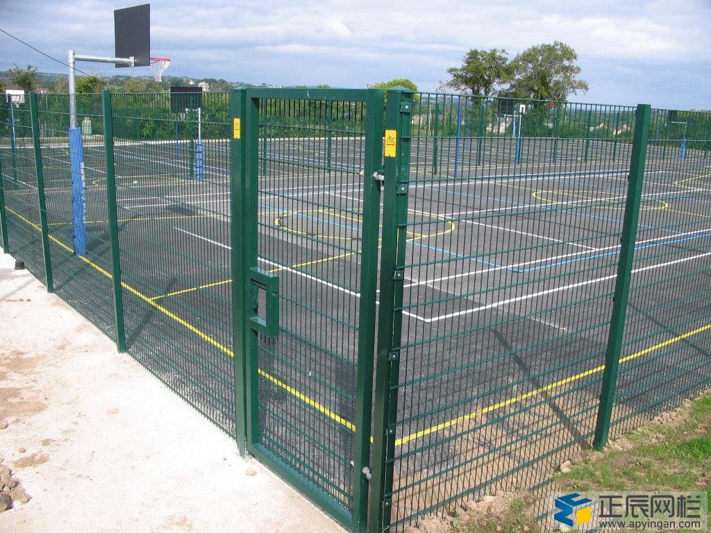 操場(chǎng)圍欄網(wǎng)