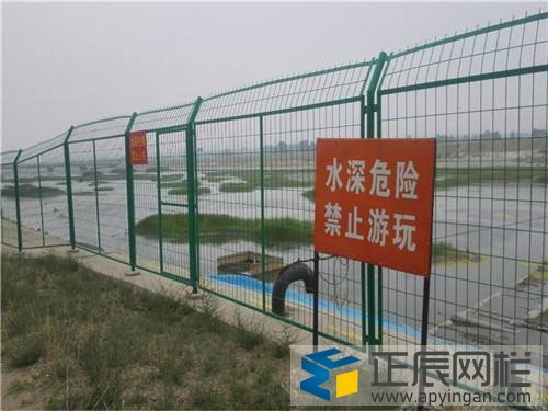 護(hù)欄網(wǎng)多少錢