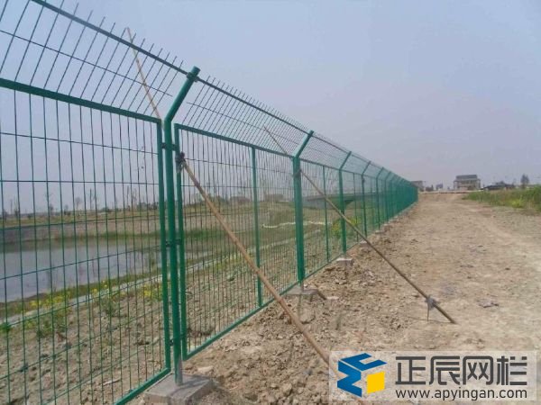 護(hù)欄網(wǎng)質(zhì)量